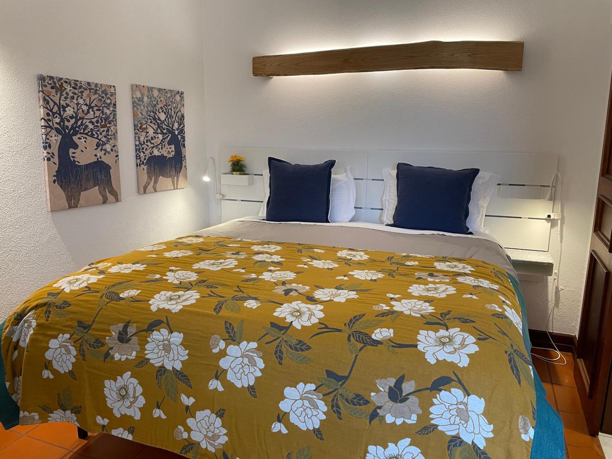 카민하 The Quixote House B&B 외부 사진